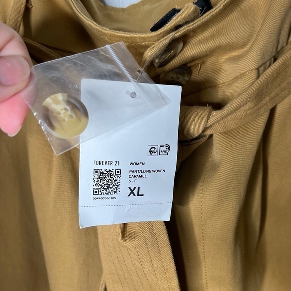 FOREVER 21 Paperbag Waist Tie Camel Pants Sz XL - Picture 5 of 6